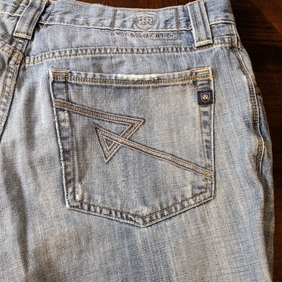 Rock & Republic 34x32 Blue Distressed Stone Cold Baggy Bootcut Denim - Picture 8 of 16